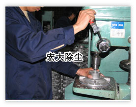 華康環保為天津炒貨廠生產的炒貨鍋爐除塵器安裝現場  